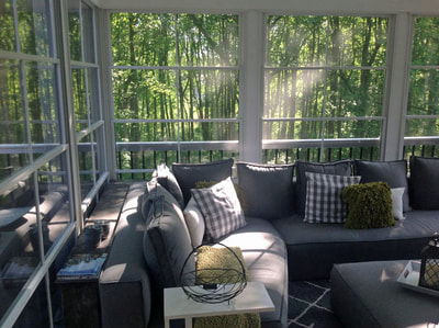 3-Season Rooms &
Screened Porches